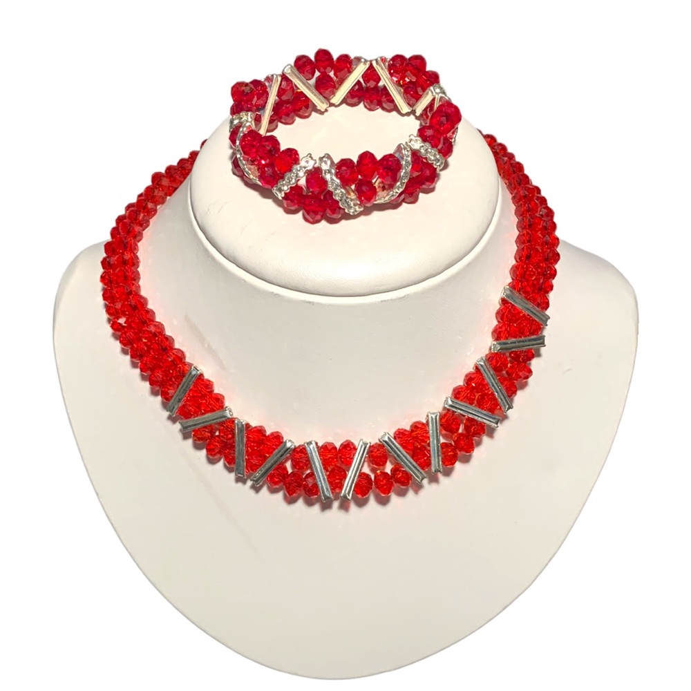 Red Crystal Cleopatra Glass Bead Bib Choker Style Necklace & Bracelet Set
